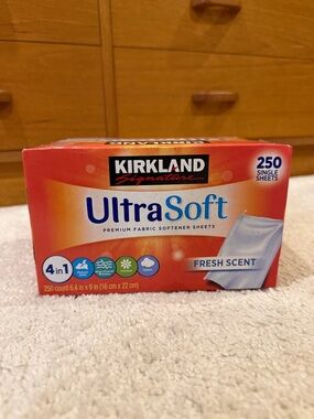 Kirkland Signature UltraSoft Fabric Softener Sheets - Fresh Scent (Orange)